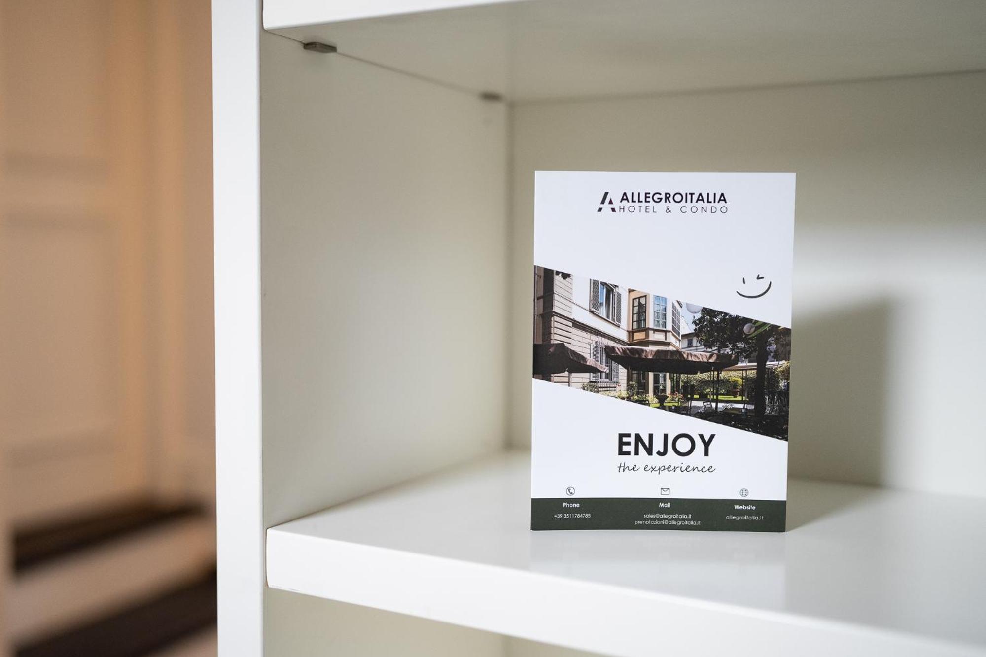 Allegroitalia Penthouse Montenapoleone Milán Exterior foto