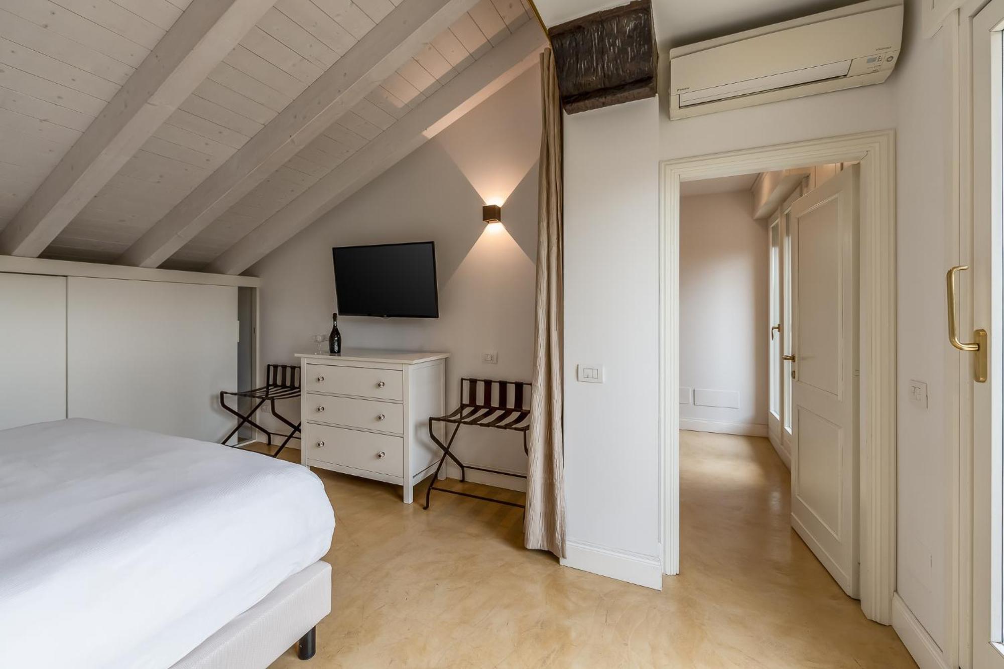 Allegroitalia Penthouse Montenapoleone Milán Exterior foto